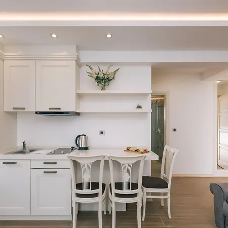 Splendido Mb Apartments Tivat Exterior photo